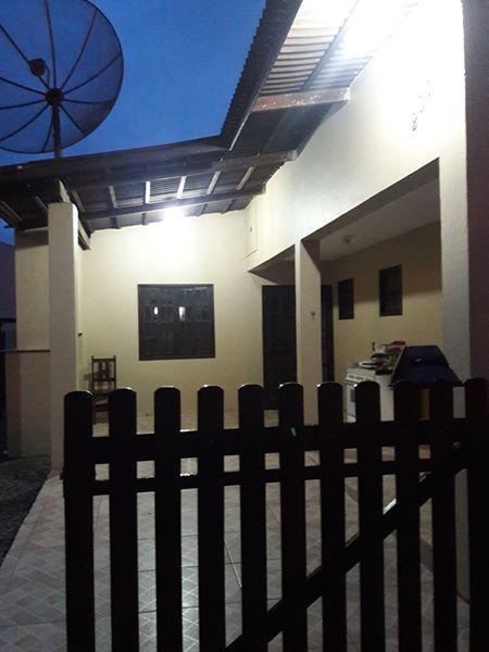 Casa Na Praia - Uma Quadra Do Mar Итапоа Екстериор снимка